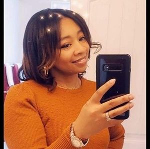 Meet your Posher, Shenika